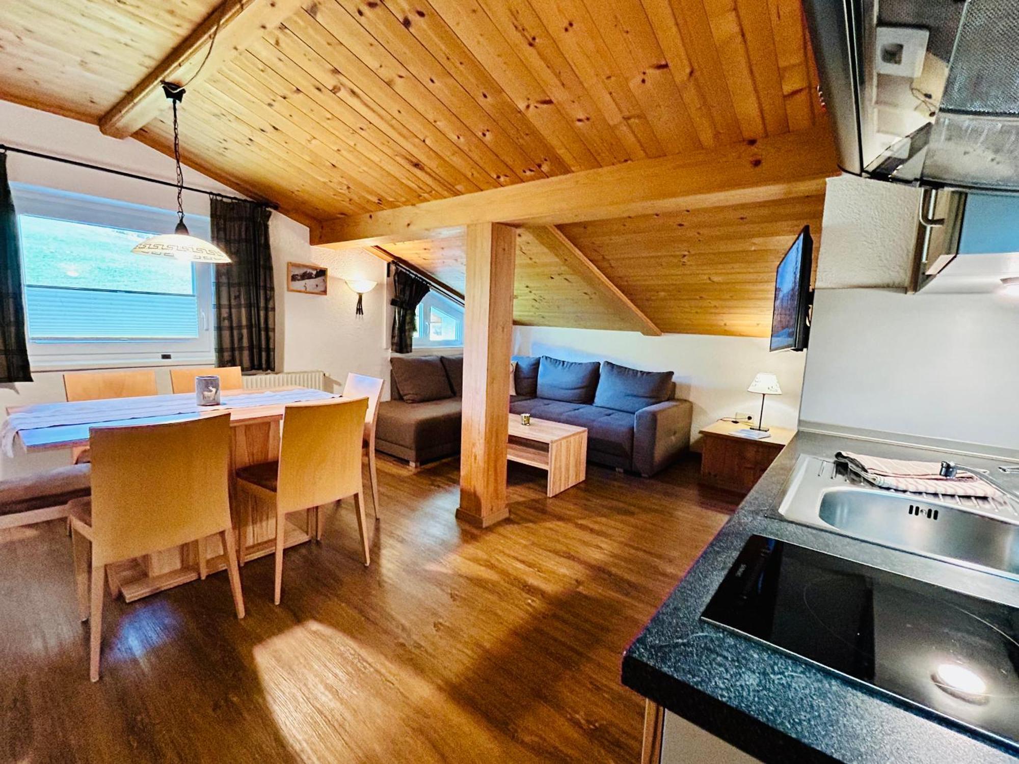 Appartement Bergfried Kaprun Bagian luar foto